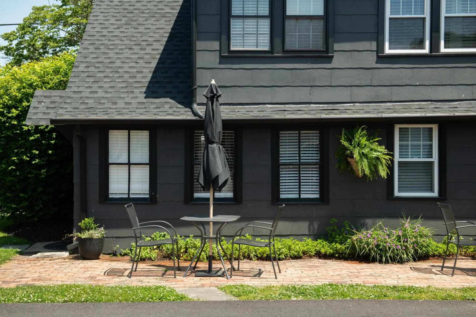 The Carriage House At Strasburg Hotel Luaran gambar