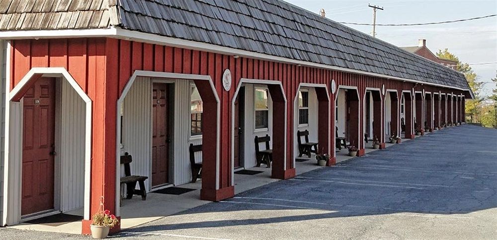 The Carriage House At Strasburg Hotel Luaran gambar