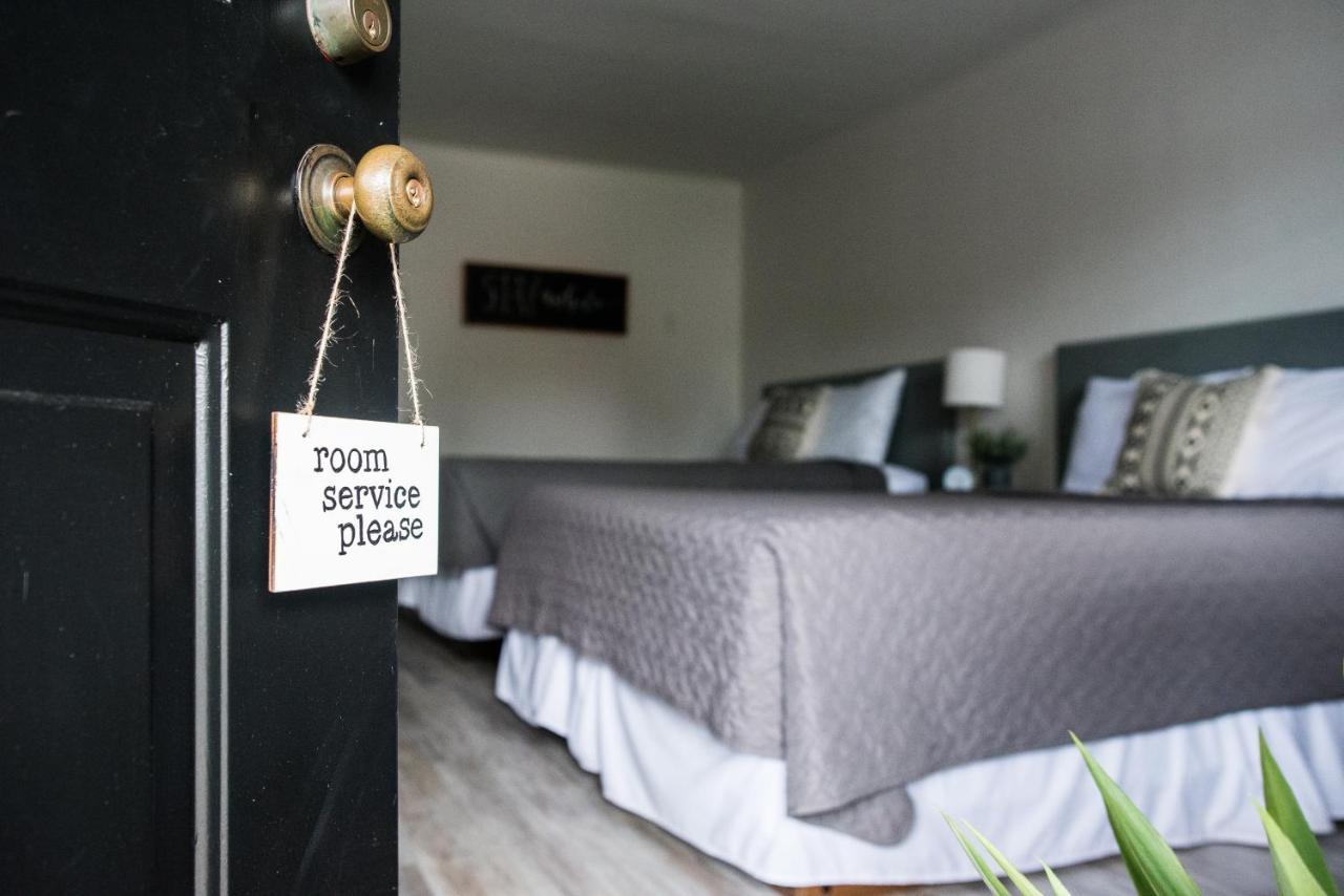The Carriage House At Strasburg Hotel Luaran gambar