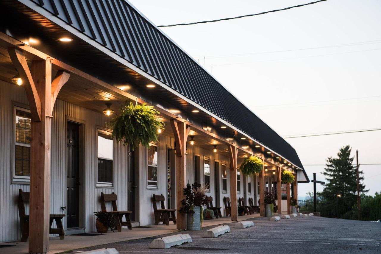 The Carriage House At Strasburg Hotel Luaran gambar